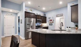 885 BARKLEY Dr, Alabaster, AL 35007