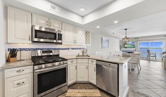 401 Bay Shore Dr 18B, Barnegat, NJ 08005