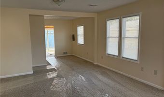 656 Hazelwood Dr, Vermilion, OH 44089