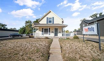 448 7th Ave, Marion, IA 52302