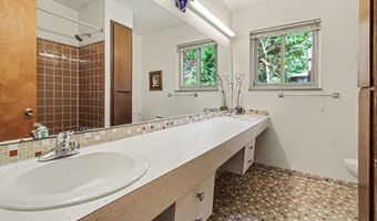 2230 Manchester Rd, Ann Arbor, MI 48104