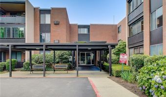 401 Bellevue Ave 214, Newport, RI 02840