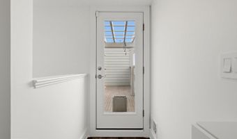 44824 TIVERTON Sq, Ashburn, VA 20147