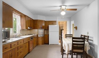 213 S Clark St, Auburn, IN 46706