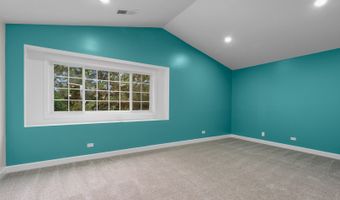 1727 W Hawkes St 8, Arlington Heights, IL 60004