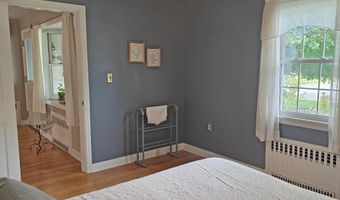 72 Green Mdw, Brattleboro, VT 05301