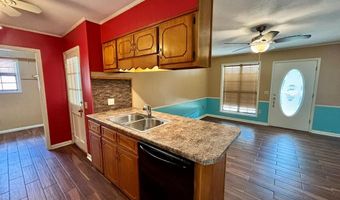 114 Williams St, Bruce, MS 38915