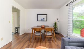 6817 Putnam Rd, Madison, WI 53711