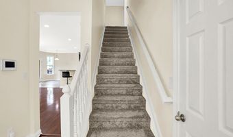 679 Erin Dr, Avon, IN 46123