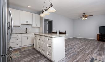701 SONNE Dr, Annapolis, MD 21401