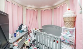 176 RAILROAD St, Lincoln, RI 02838