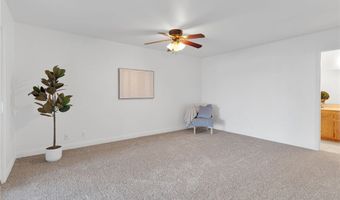 12490 Palomino Ln, Apple Valley, CA 92308