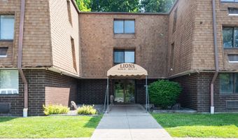 126 Triangle St APT B33, Danbury, CT 06810