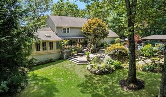 8 Princess Pine Rd, Lincoln, RI 02865