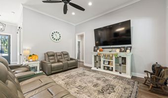 1090 Sandy Ln, Arnaudville, LA 70512