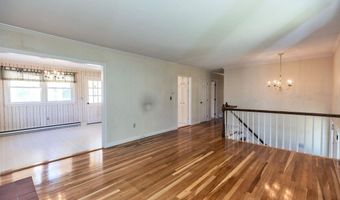 377 High St, Candia, NH 03034