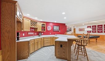 6040 White Ash Ct, Avon, IN 46123