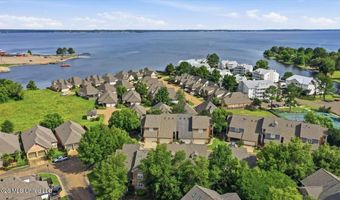15 Charleston Cir, Brandon, MS 39047