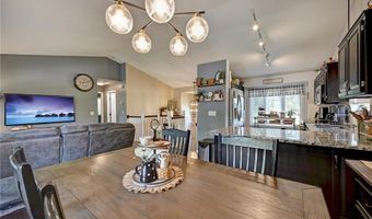 3729 Tower Pond Dr, Anoka, MN 55303