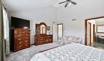 106 Good Luck Ln, Adams Twp., PA 16046