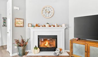 8138 Maple Stream Blvd, Indianapolis, IN 46217