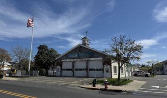 50 Bridge Ave, Bay Head, NJ 08742