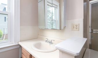 255 Farmington Ave, Cranston, RI 02920
