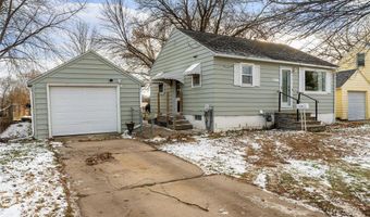 211 12th Ave SW, Austin, MN 55912