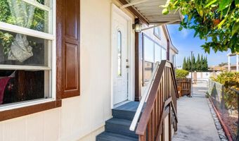 4660 N River Rd 17, Oceanside, CA 92057