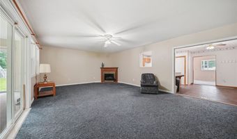 5390 Savannah Dr, Ashtabula, OH 44004