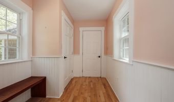90 E Side Dr, Concord, NH 03301