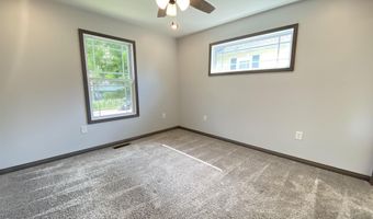 1902 14th St, Bedford, IN 47421