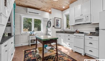 90 Jones Hollow Rd 28723, Cullowhee, NC 28723