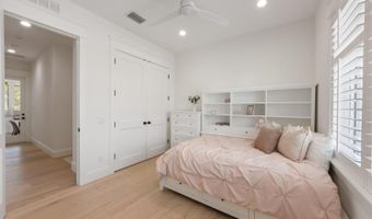 403 N SHORE Dr, Anna Maria, FL 34216