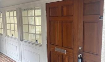 4216 EVERGREEN Ln 112, Annandale, VA 22003