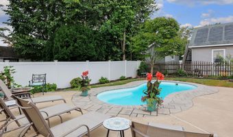121 Center Ave, Atlantic Highlands, NJ 07716