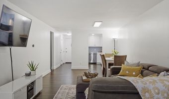 5 Elm St 2, Acton, MA 01720