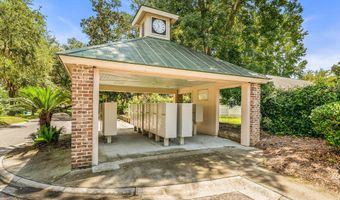 6 Stono Ct, Beaufort, SC 29902