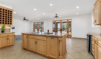 41810 Lakefront Dr, Aguanga, CA 92536