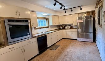 1796 Gladstone Hollow Rd, Andes, NY 13731