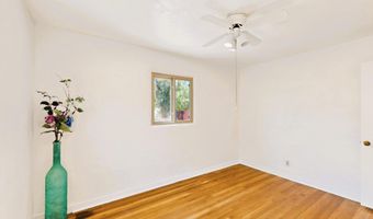 805 INDIANA St SE, Albuquerque, NM 87108