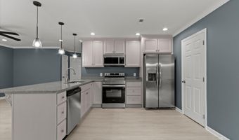 53 Sand Rock Ln, Albertville, AL 35950