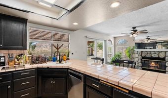 15984 Tinta Rd, Apple Valley, CA 92307