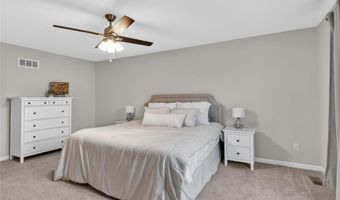 2049 Henley Woods Dr, Arnold, MO 63010