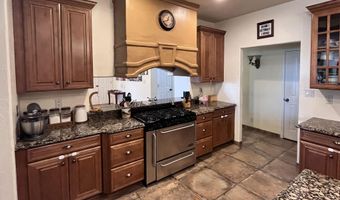 3805 PALOMAS Dr NE, Albuquerque, NM 87110