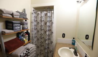 604 Fullerton Ave, Buffalo, WY 82834