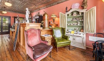 305 N Main St, Alma, WI 54610