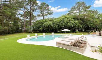4 Hidden Lake Ct, Bluffton, SC 29910