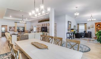 6225 Emerald Lake Dr, Biloxi, MS 39532