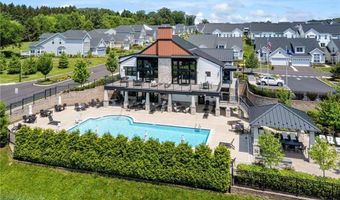 4087 Daubert Dr, Allentown, PA 18104
